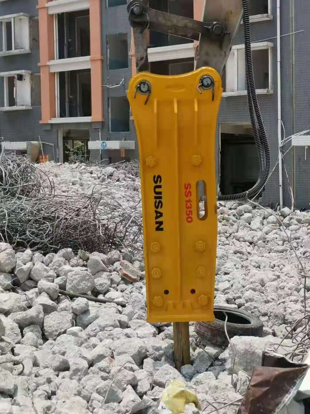 Silenced Excavator Hydraulic Breaker Hammer Rock Breaker With 68mm Chisel