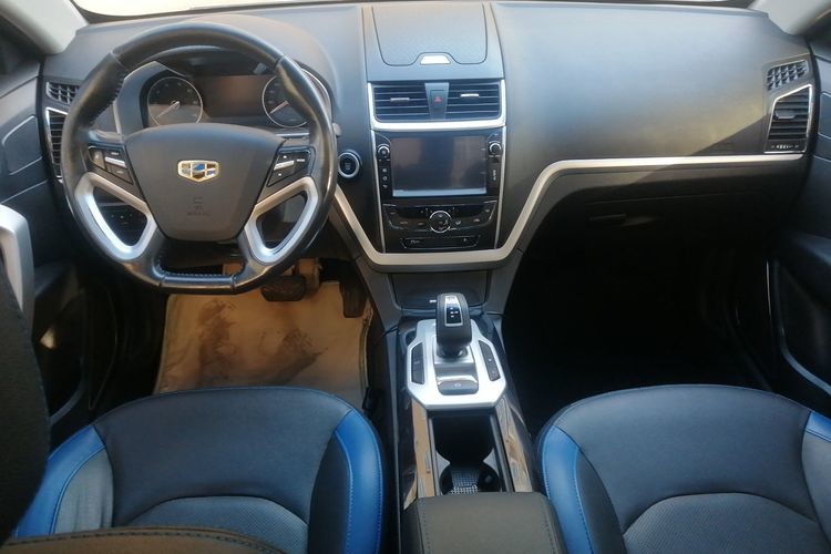 High Speed Used Energy Car Used Electric Automobiles 5 Seats 45kWh Battery