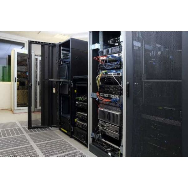 Multifunctional Tri Bay Weatherproof Outdoor Enclosure Electrical IP55 Protection