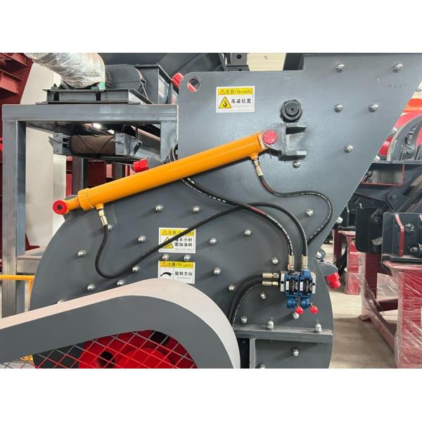 Competitive 10-100tph Ore Hammer Mill Grinding Machinechina Manufacturer