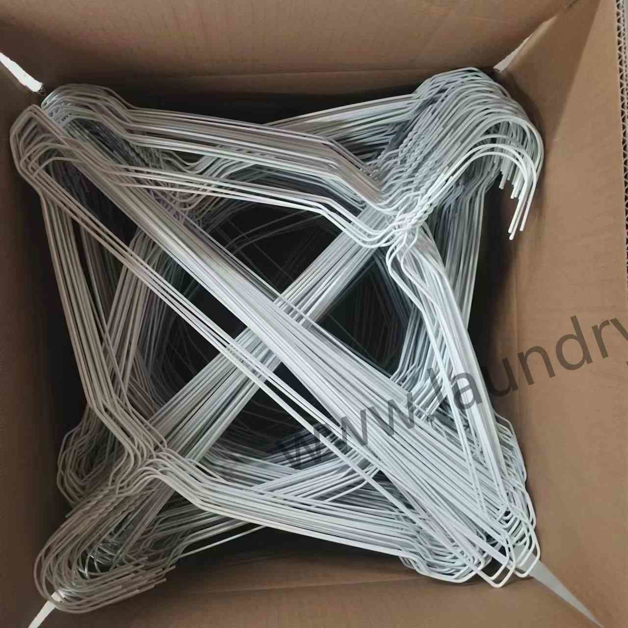 18inch Disposable Dry Cleaner Hanger For Dry Cleaning Shop