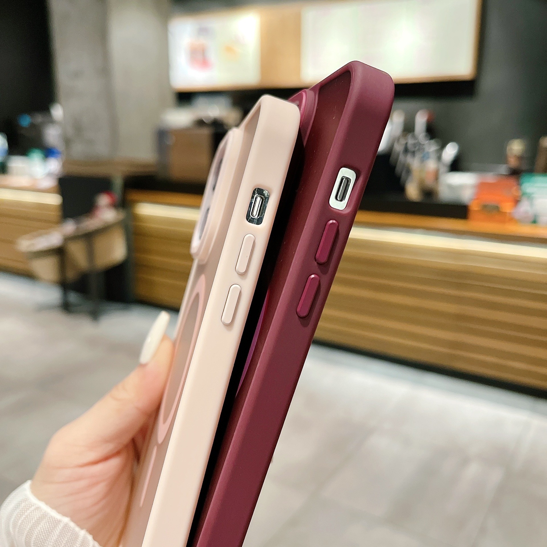 Soft TPU Magnetic Phone Case Translucent Pc Back Magsafe Cover For IPhone 16 Pro Max