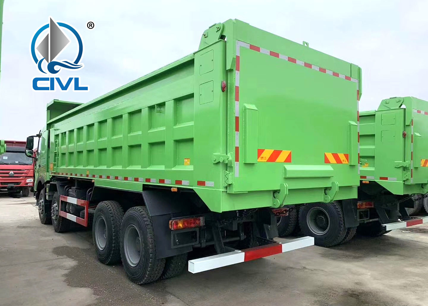 HOWO Tipper Heavy Duty Dump Truck 6x4 With Strengthen Bumper Hydraulic Front Lifting