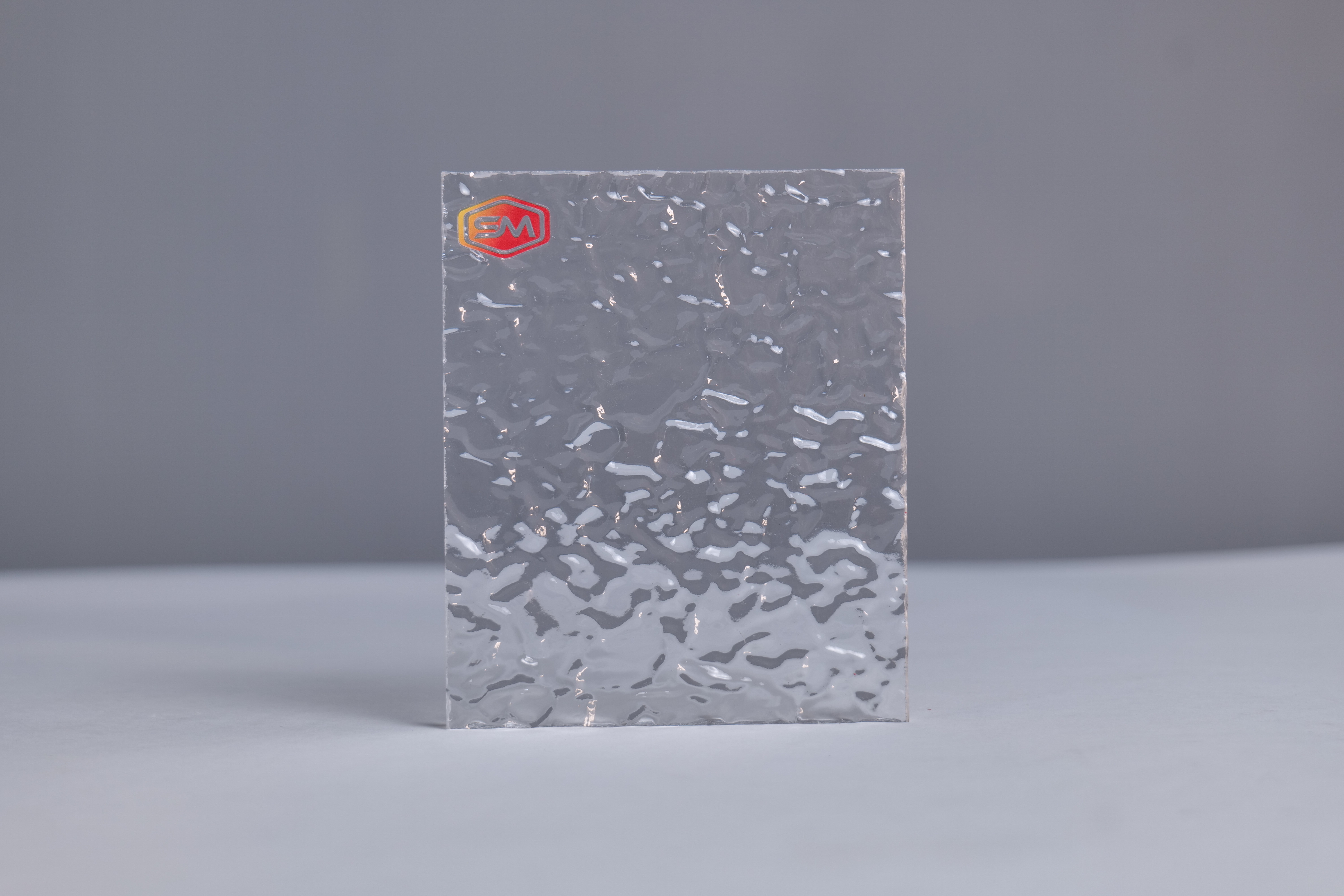 Non See Through Textured Clear Plastic Sheet With High Light Transmittance For Signs And Guides