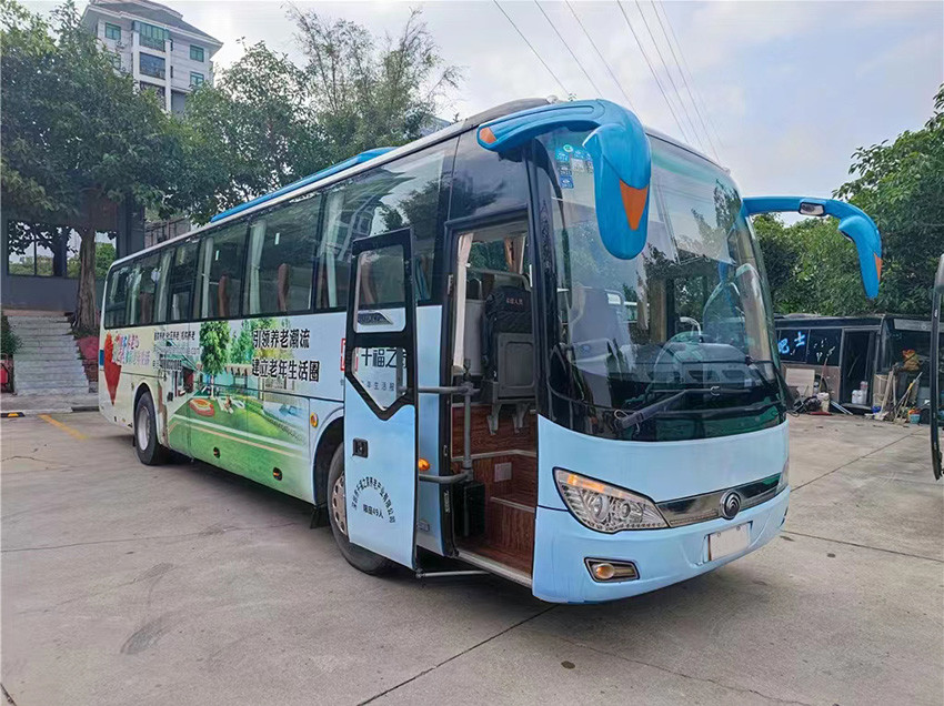 Large Used Yutong Buses Manual Transmission 11m Diesel Engine Used City Bus