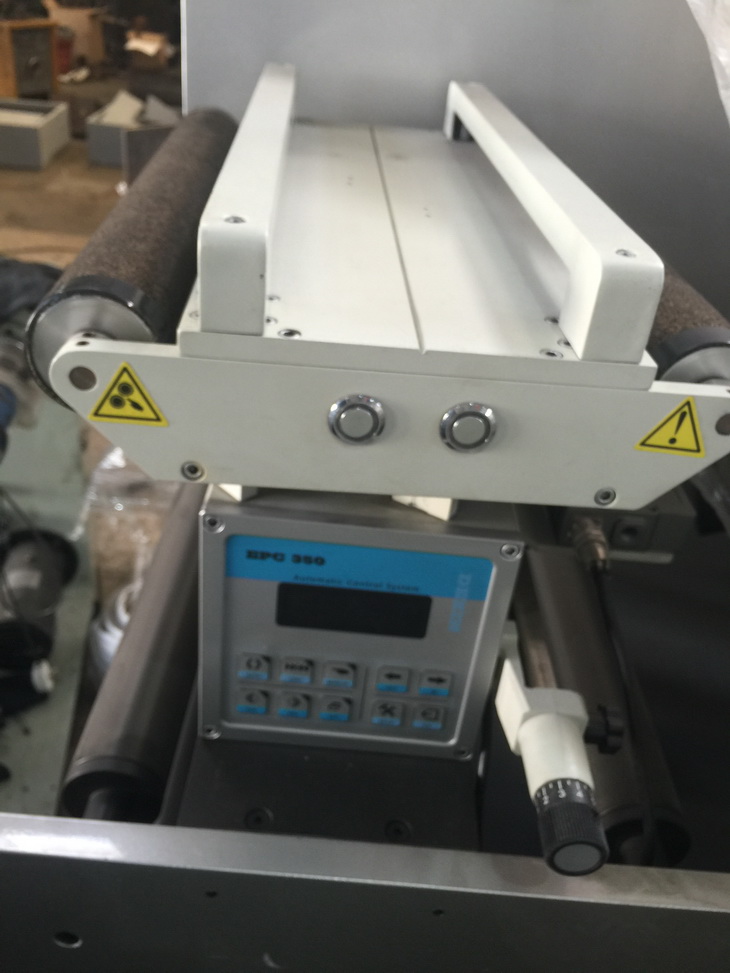 High Speed PVC Fabric Foam Roll Label Slitting Machine