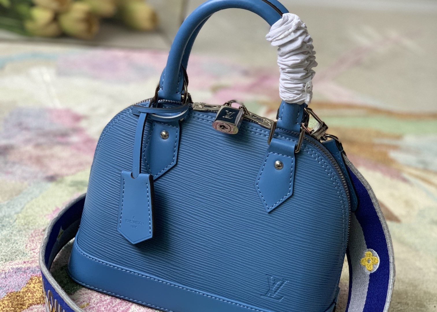 M57540 Water Ripple Alma BB Genunie leather Shell Shape Handbag
