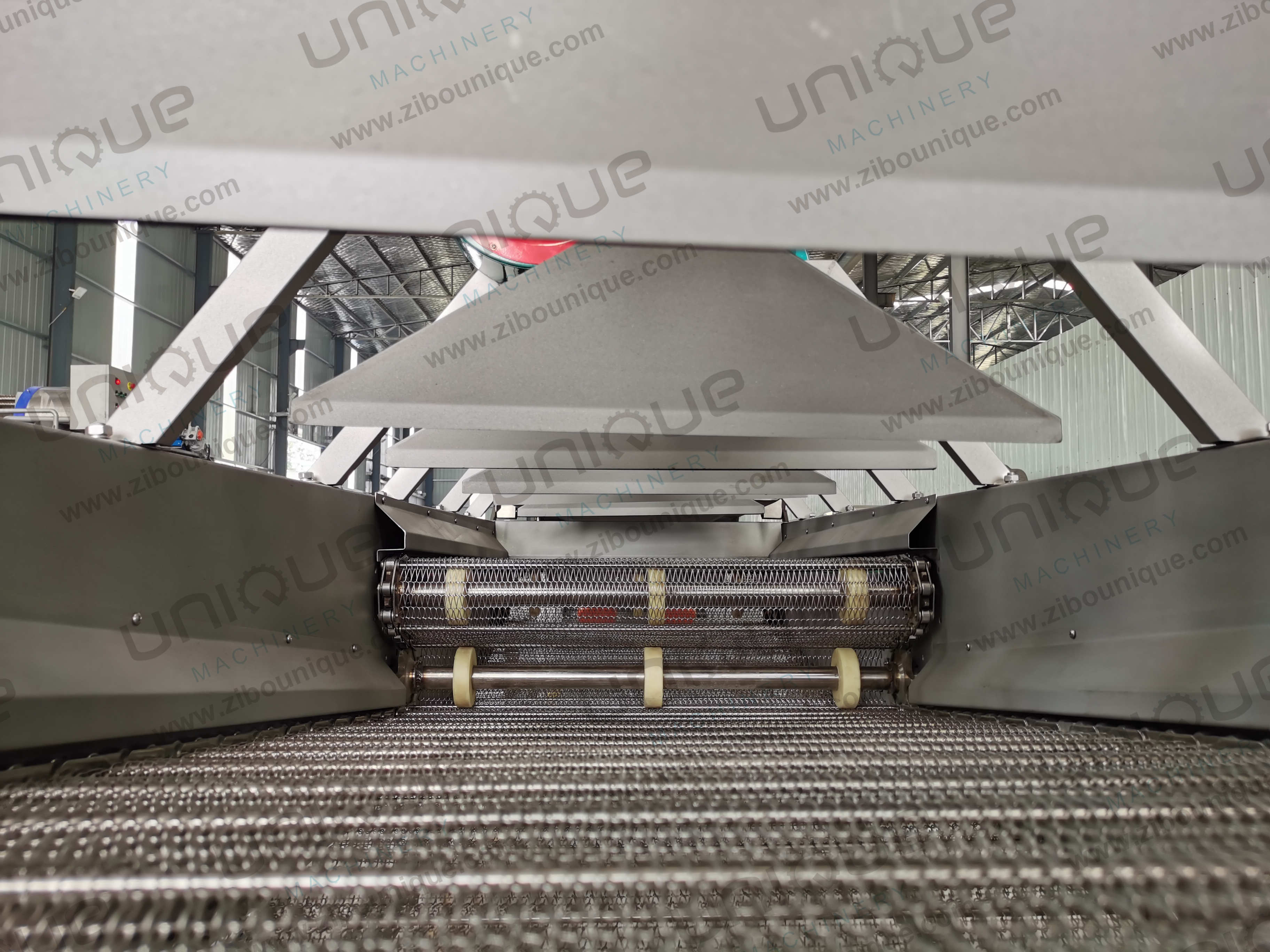 Hot Air Roller Belt Mesh Conveyor High Pressure Fans Air Dryer for Fruit and Vegetable