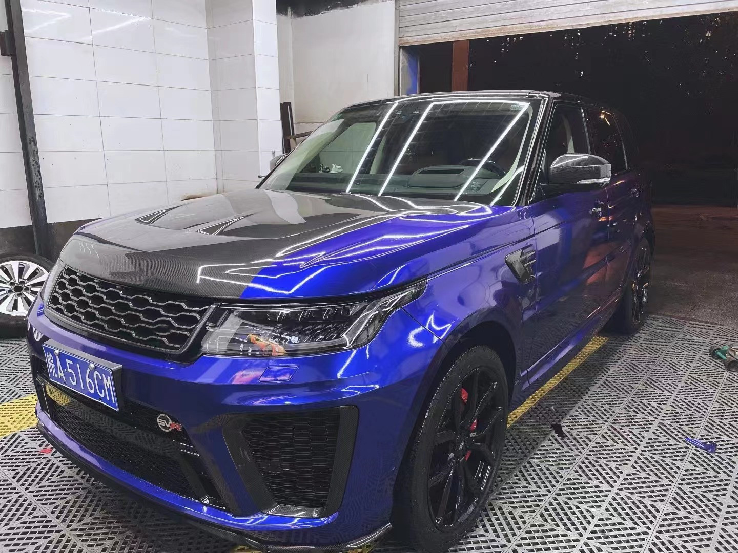 New Product Carbon Fiber Hood for Range Rover Sport for Range Rover Sport SVR Style Hood