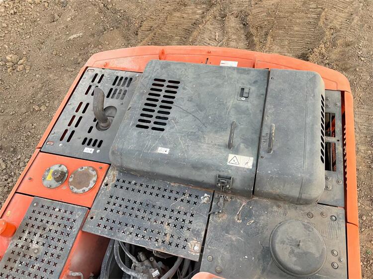 ORIGINAL Hydraulic Cylinder 2017 Year Model Doosan Used DX220 Excavator in Shanghai