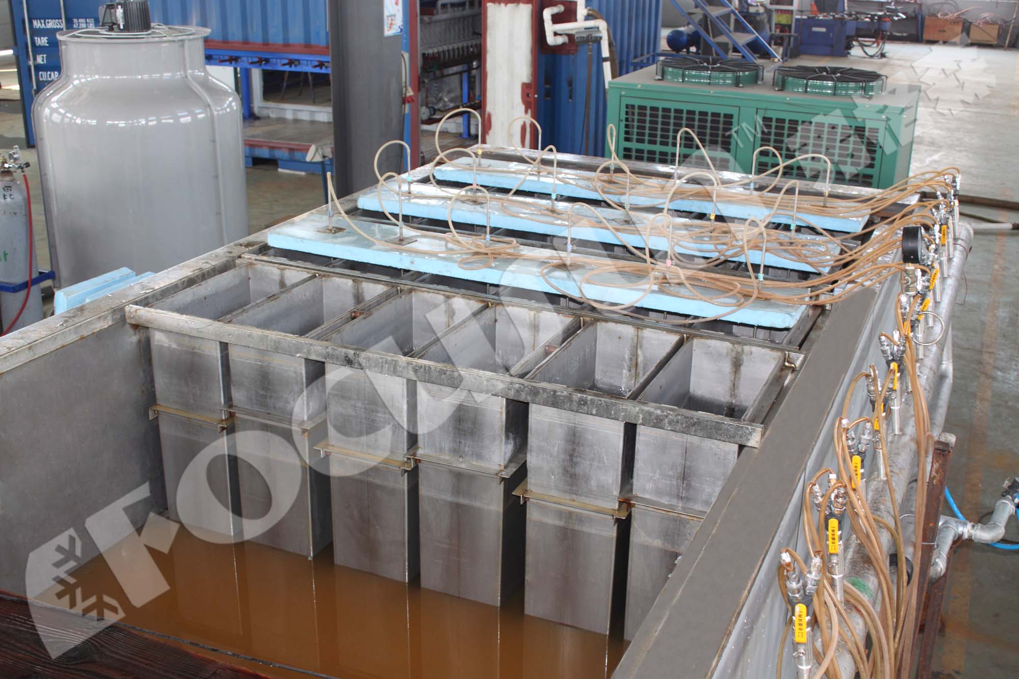 Energy-saving 2.7kw 124.3kw Brine System Block Ice Maker for Large Scale Ice Sculpture
