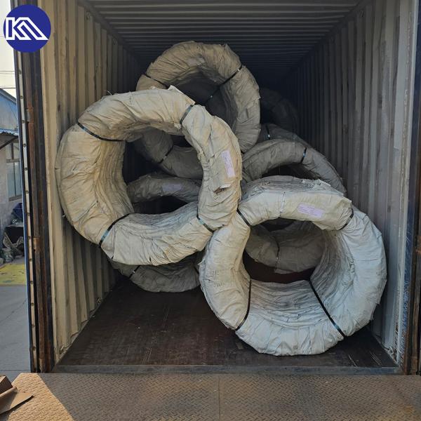 BTO 22 BTO 16 Galvanized Concertina Razor Blade Barbed Wire Coil For Secure Fence And Protection System Use