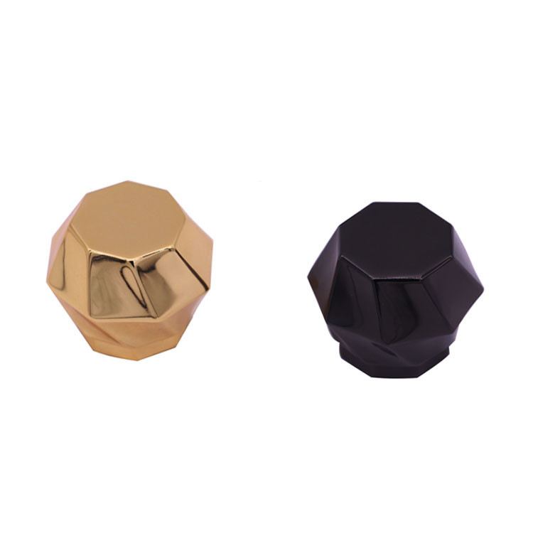 34*33mm Diamond Made Zinc Alloy Custom Perfume Caps