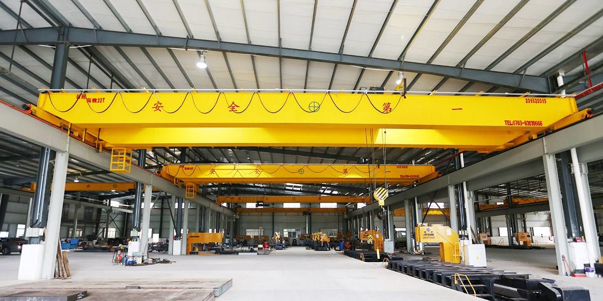 Easy Operated Bridge Crane Double Girder Overhead Crane with Capacity 5-100 Ton and A5-A7 Working Grade