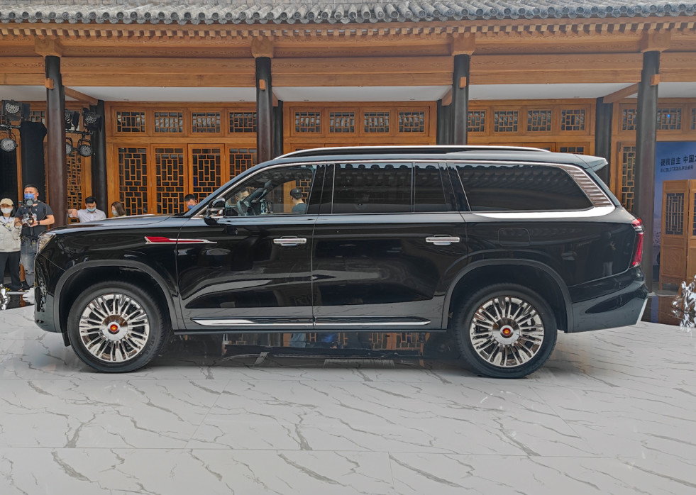Hongqi S7 Sports Utility Vehicle 6 Seater 4 Seater SUV Gasoline