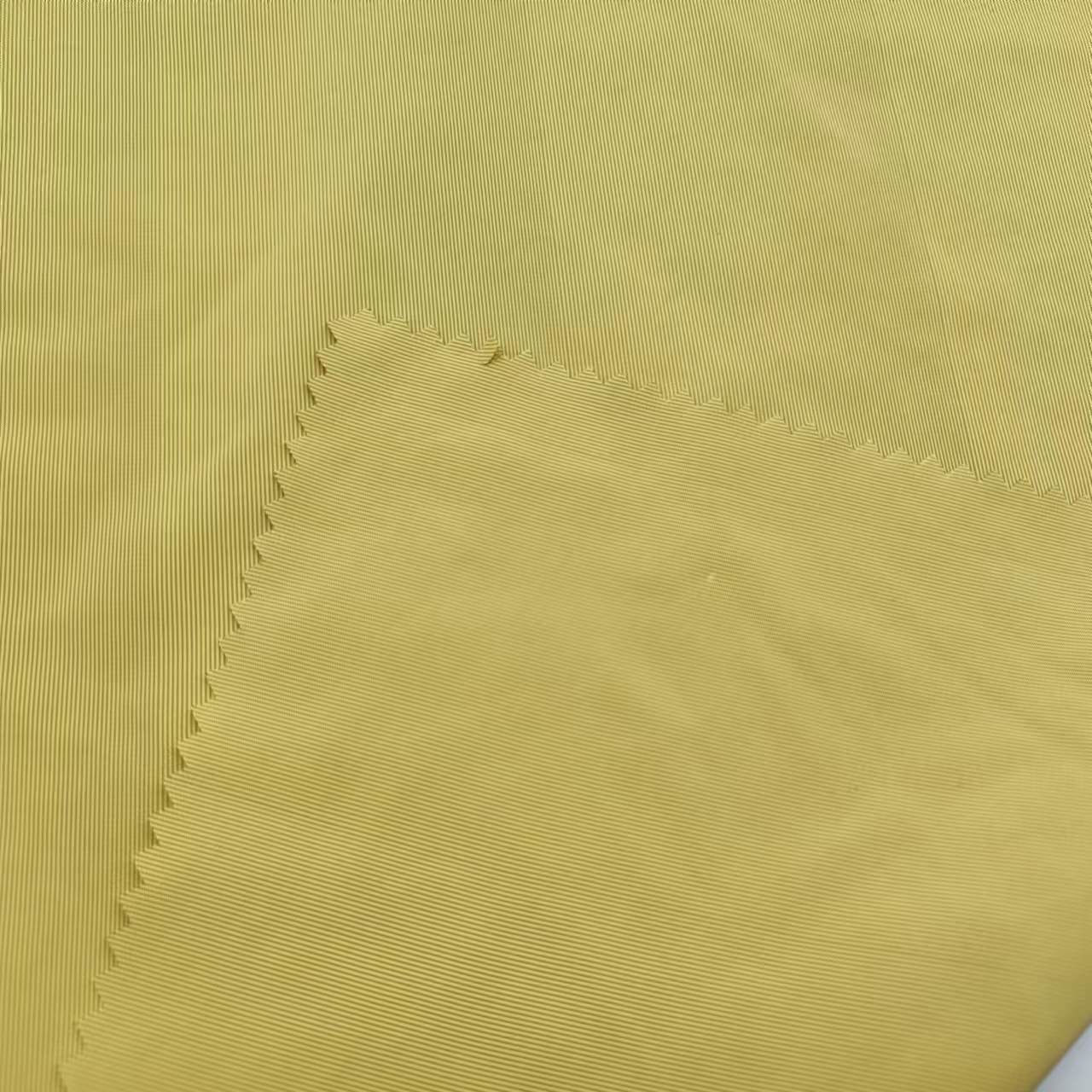 Soft Stripe 100% Polyester Dyed Winter Outdoor Down Fabric 177G Windproof