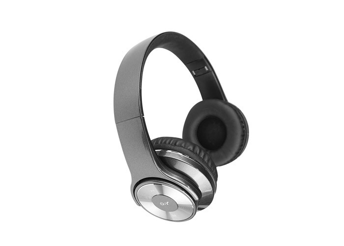 Hi - Fi Stereo Wireless Stereo Headphones Over Ear Type Deep Bass Sound
