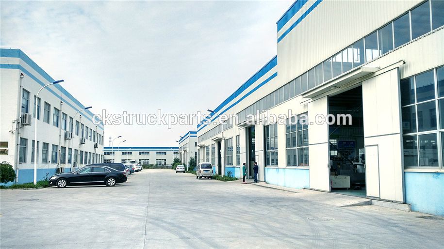 China Manufacturers Japanese Truck Diesel Engine Pneumatic Air Brake Compressor for 6WA1 Double cylinder Iron Cover Engine