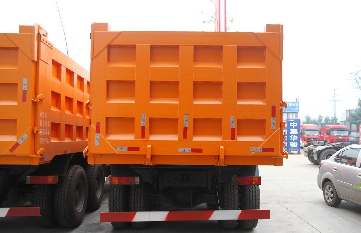 Shacman Dump Truck F3000 8x4 12 Wheel LHD RHD Mining 50tons Tipper Truck