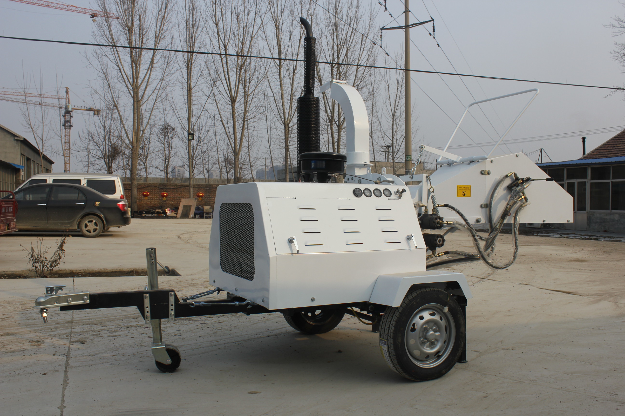 DH40 Diesel Engine Wood Chipper. double hydraulic feeding type, high efficiency