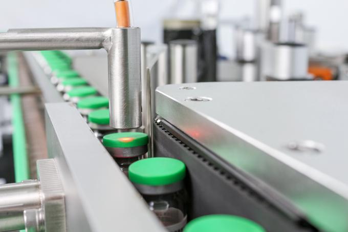 SGS Daily Chemical Industry 300pcs/min Vertical Auto Labeler Machine 1