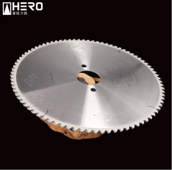 Frame Profile Pcd Saw Blades , Diamond Tip Blade 100T 120T Long Service Life