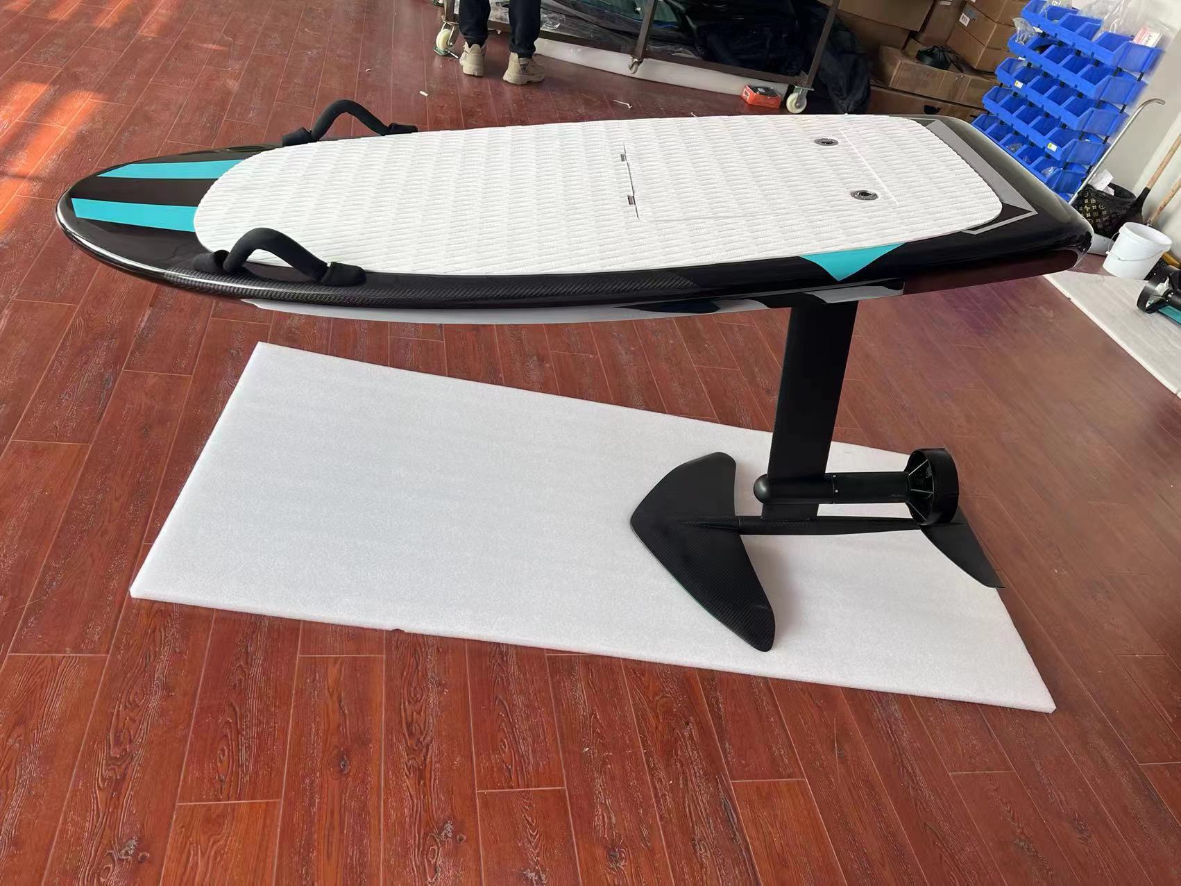 Hydrofoil Foil Board E-Foil Board for Lakes Rivers Lightweight and Sturdy Design