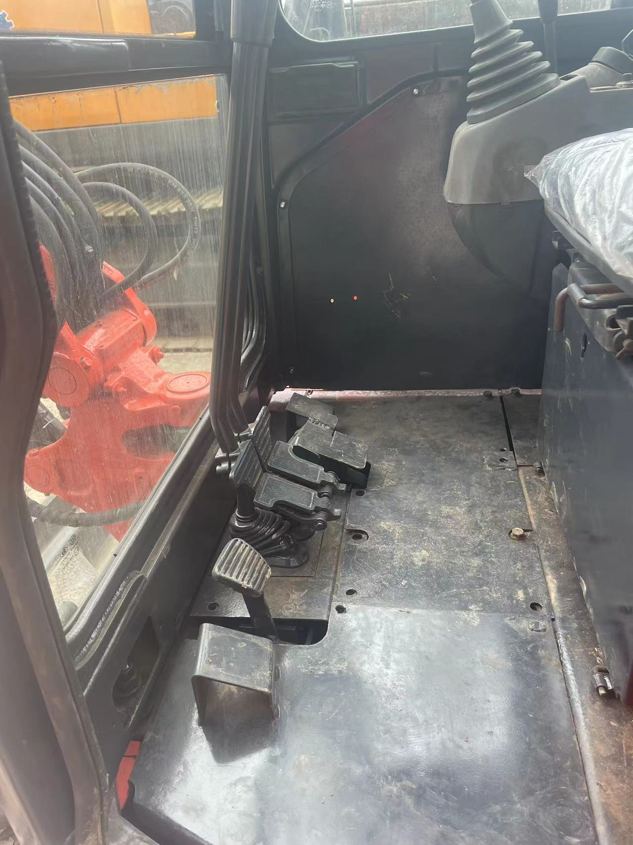 Used mini digger Kubota40 Japan origin cheap price/Second hand hydraulic crawler Excavator Kubota40 High quality