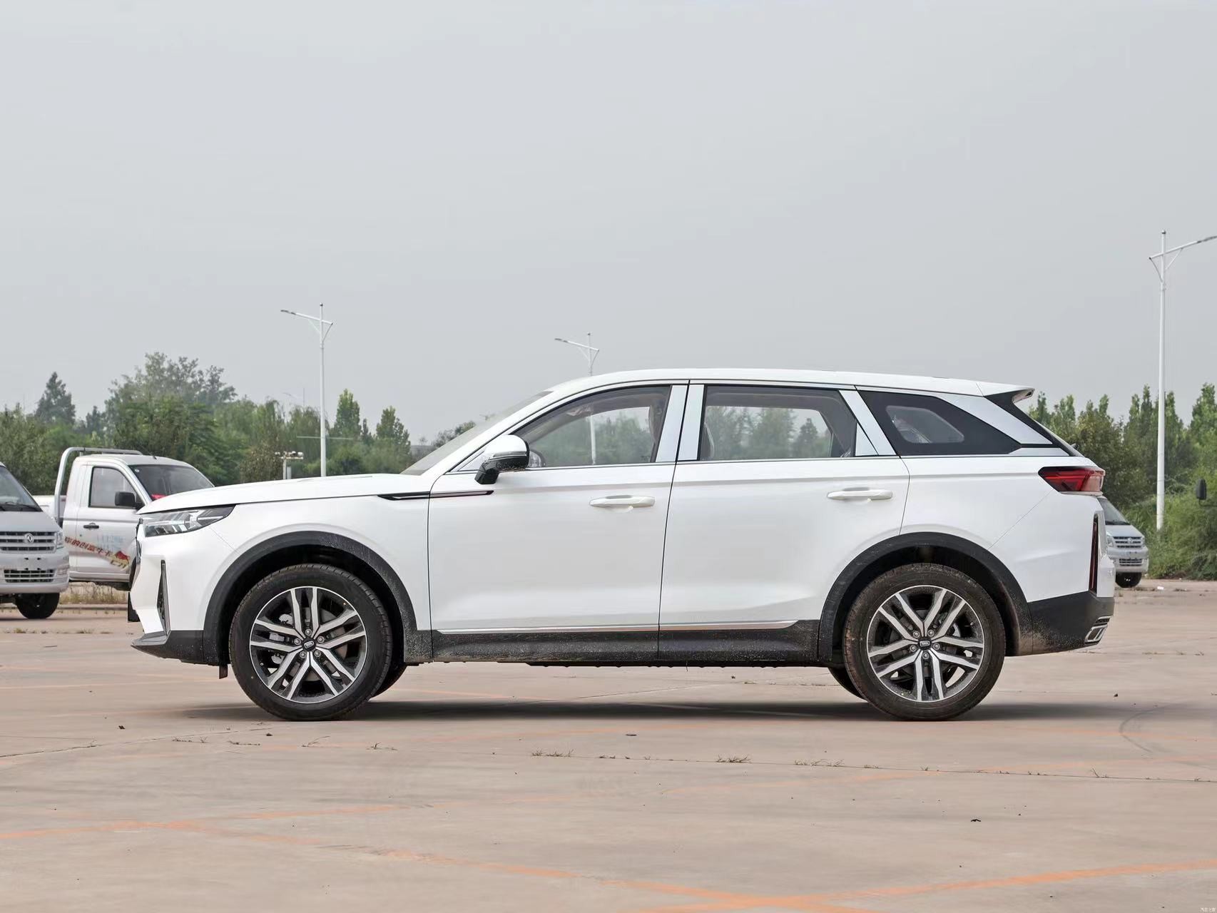 Bestune T99 2022 2.0TD Auto Comfortable Version 5 Seats SUV Large Gasoline 8 AT