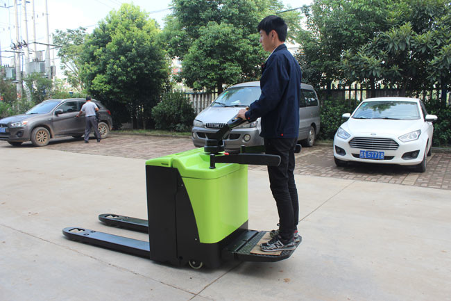 Petal Stand Type 2.0/2.5/3.0T Warehouse Electric Pallet Jack With CURTIS Controller