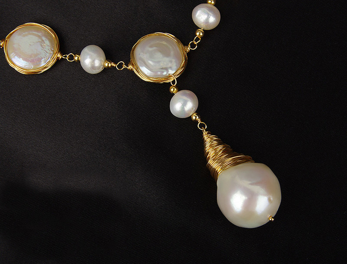 Natural Baroque Pearl necklace Cassic large irregular baroque pearl necklace Baroque Pearl Metal Charm Necklaces Choker