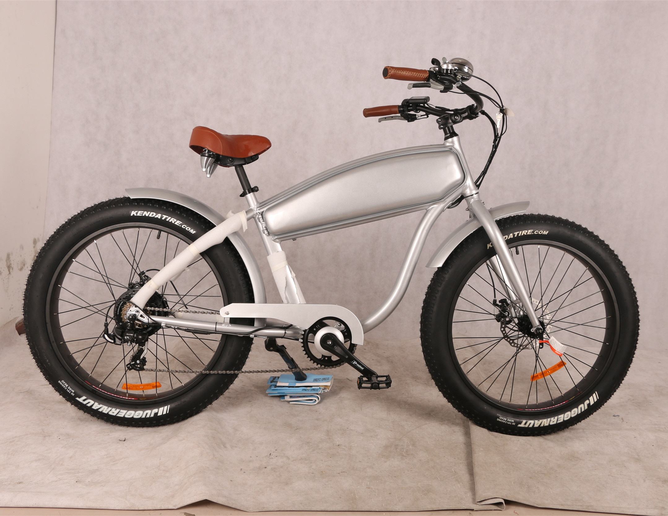 26 Inch Fat Tire Beach Cruiser Ebike 7 Speed Electric City Bike 48V 500W 750W 1000W Retro Electric Bike For Adults