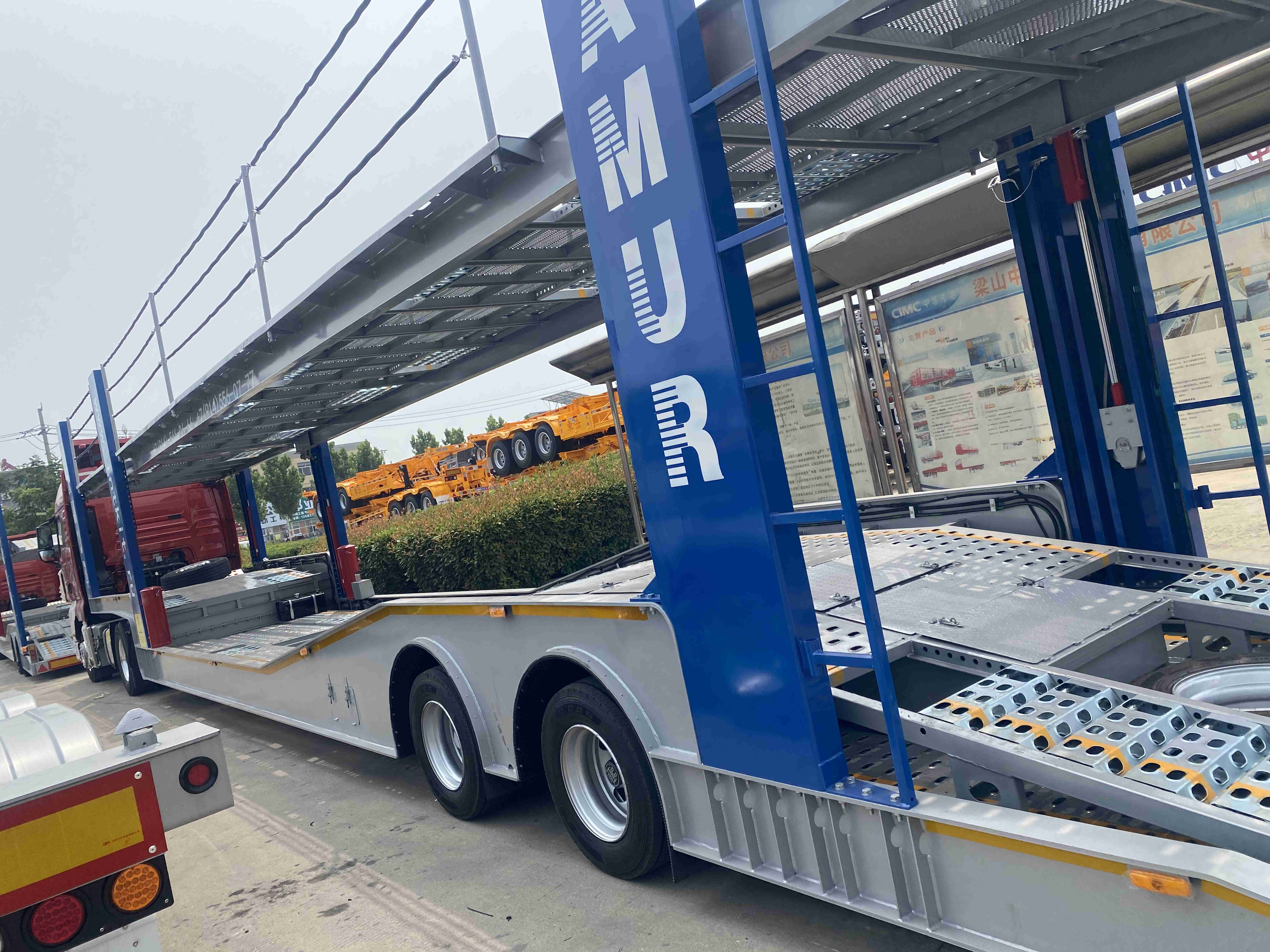 2-3 Axes Vehicle Transport Semi Truck Trailer 9 Car Transport Vehicle Semi Trailer