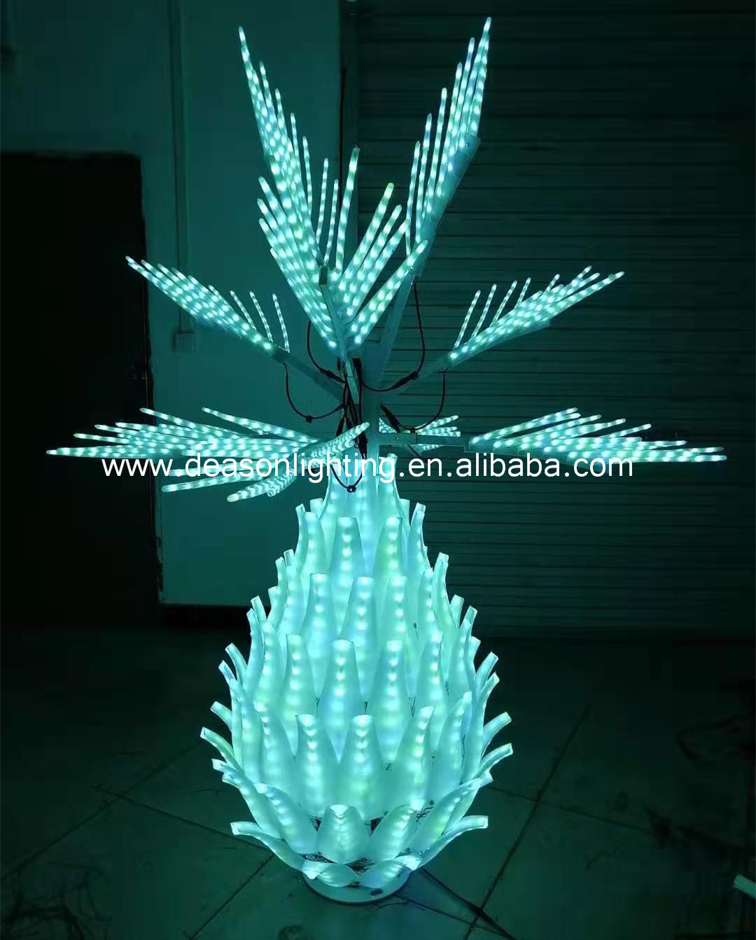 Color Changing Outdoor Led Pineapple Tree