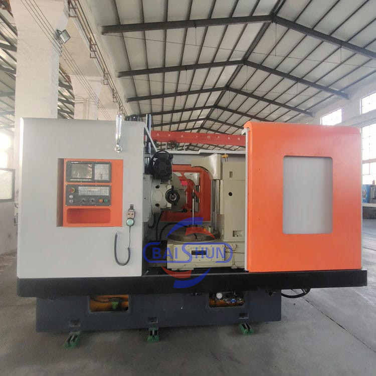 YK31125 Gear Cutter CNC Hobbing Machine Bevel Gear Cutting Machine