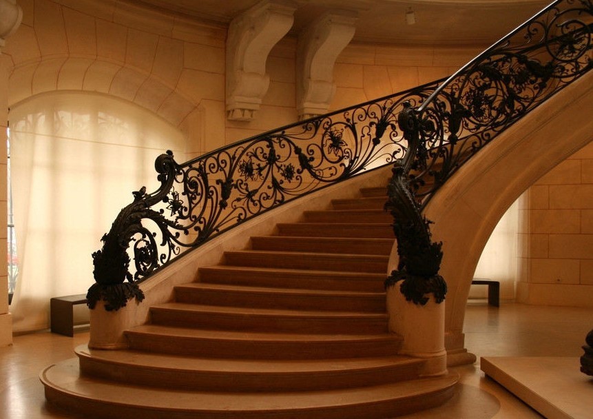 Spiral Staircase Cast Iron Banister Rails Erosion Resistance Light Weight