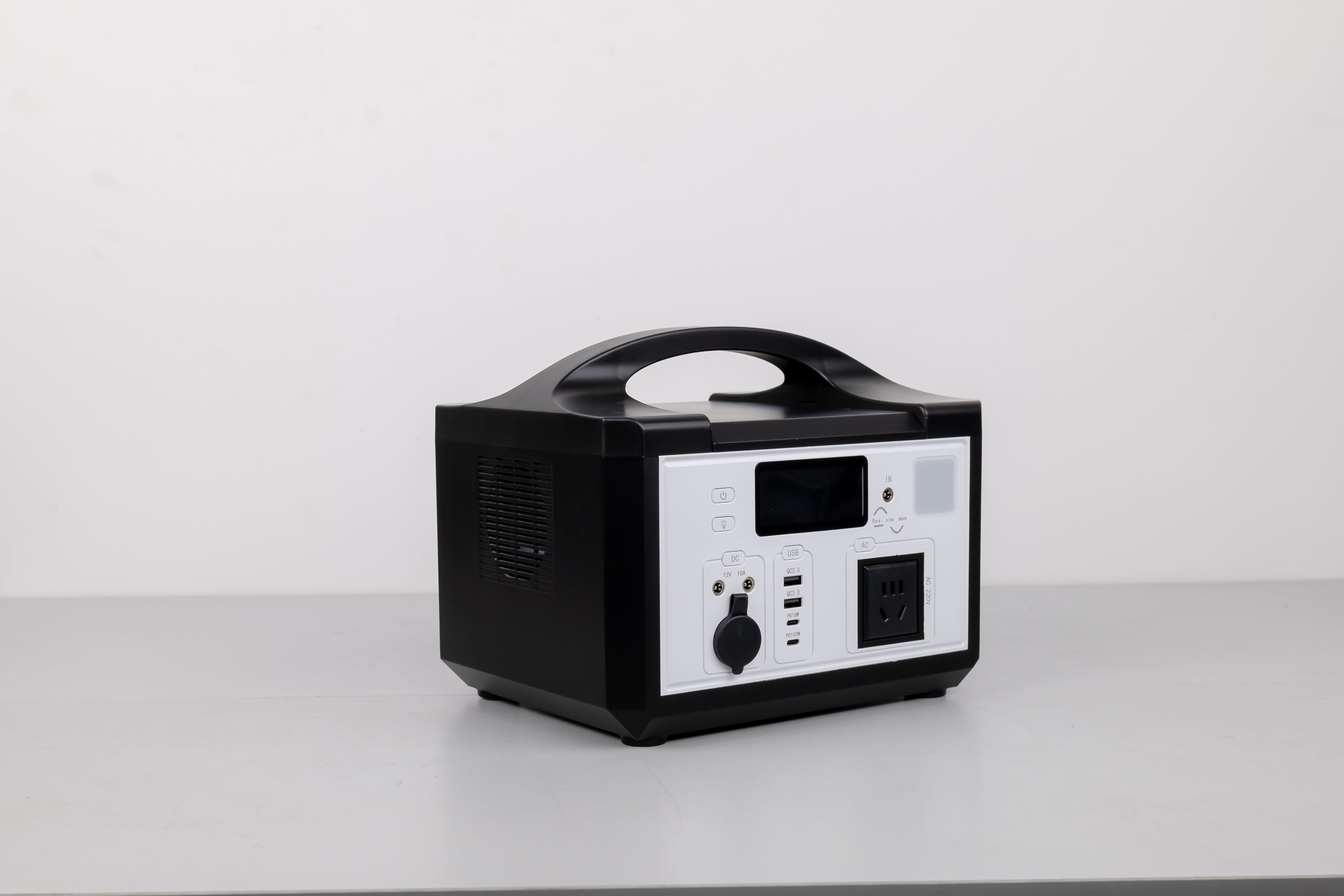 AC 110V/220V Fast Charge 1.5 Hours Home Energy Storage System Portable Power Source Built In BMS For RV /Camping