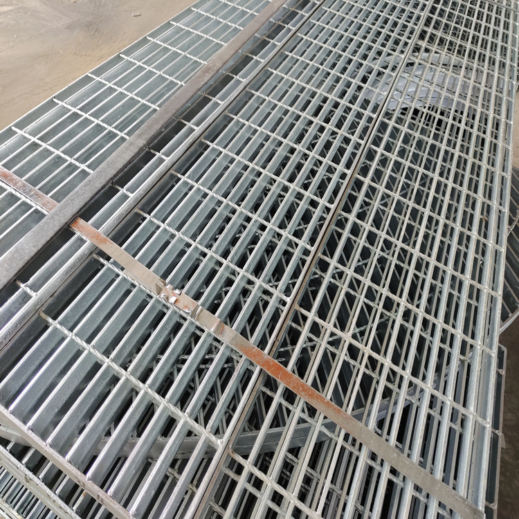 Hot Dip Steel Grating Galvanized Platform Load Bearing Machine Pressure Welded