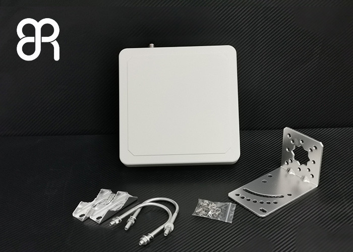 8dBic Directional Rfid Antenna 20dB Production Class IP65 With RFID Portal