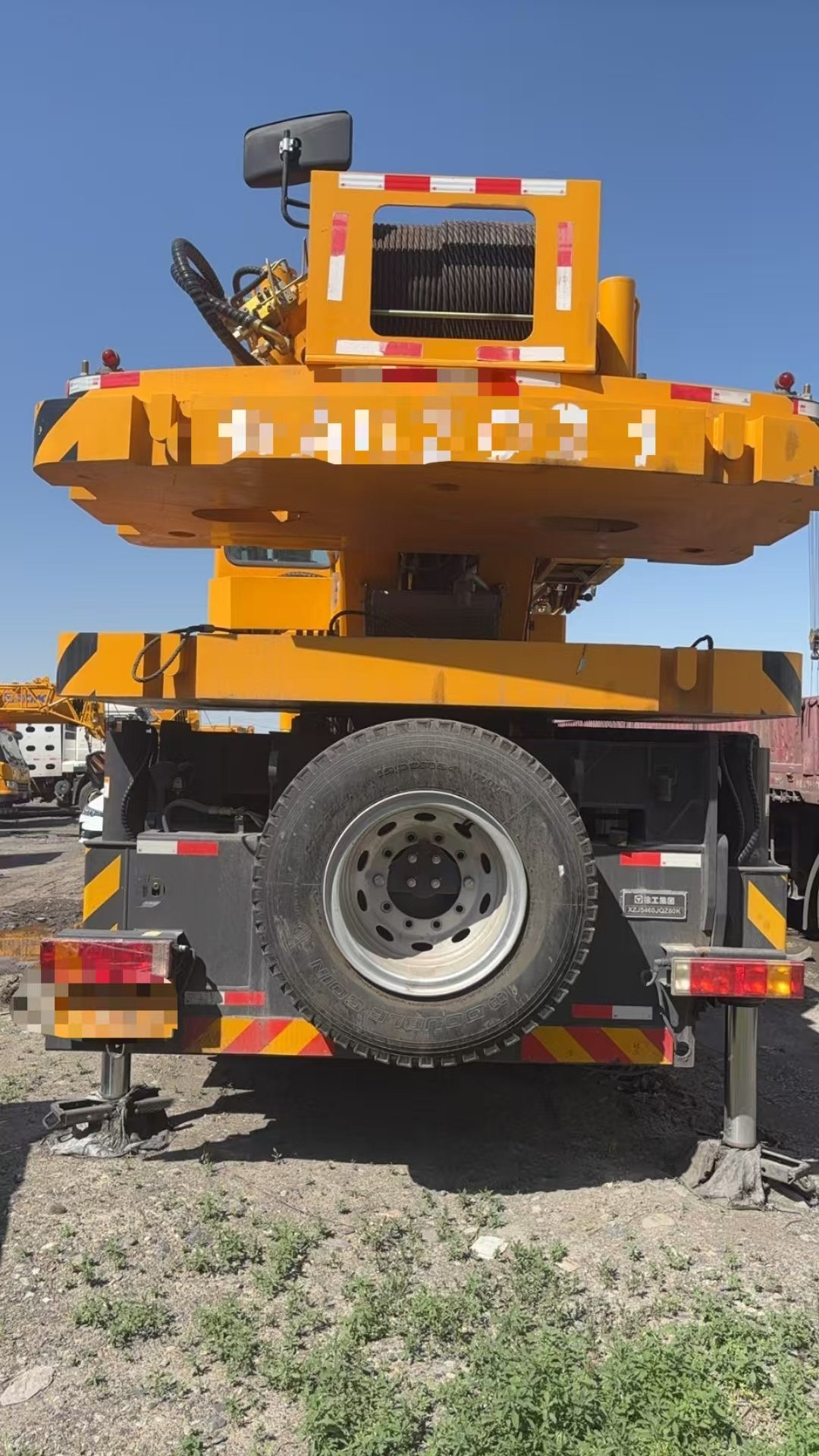 Extremely Efficient QY80K5D-5 80 Ton Mobile Hydraulic Truck Crane Heavy Lifting Equipment