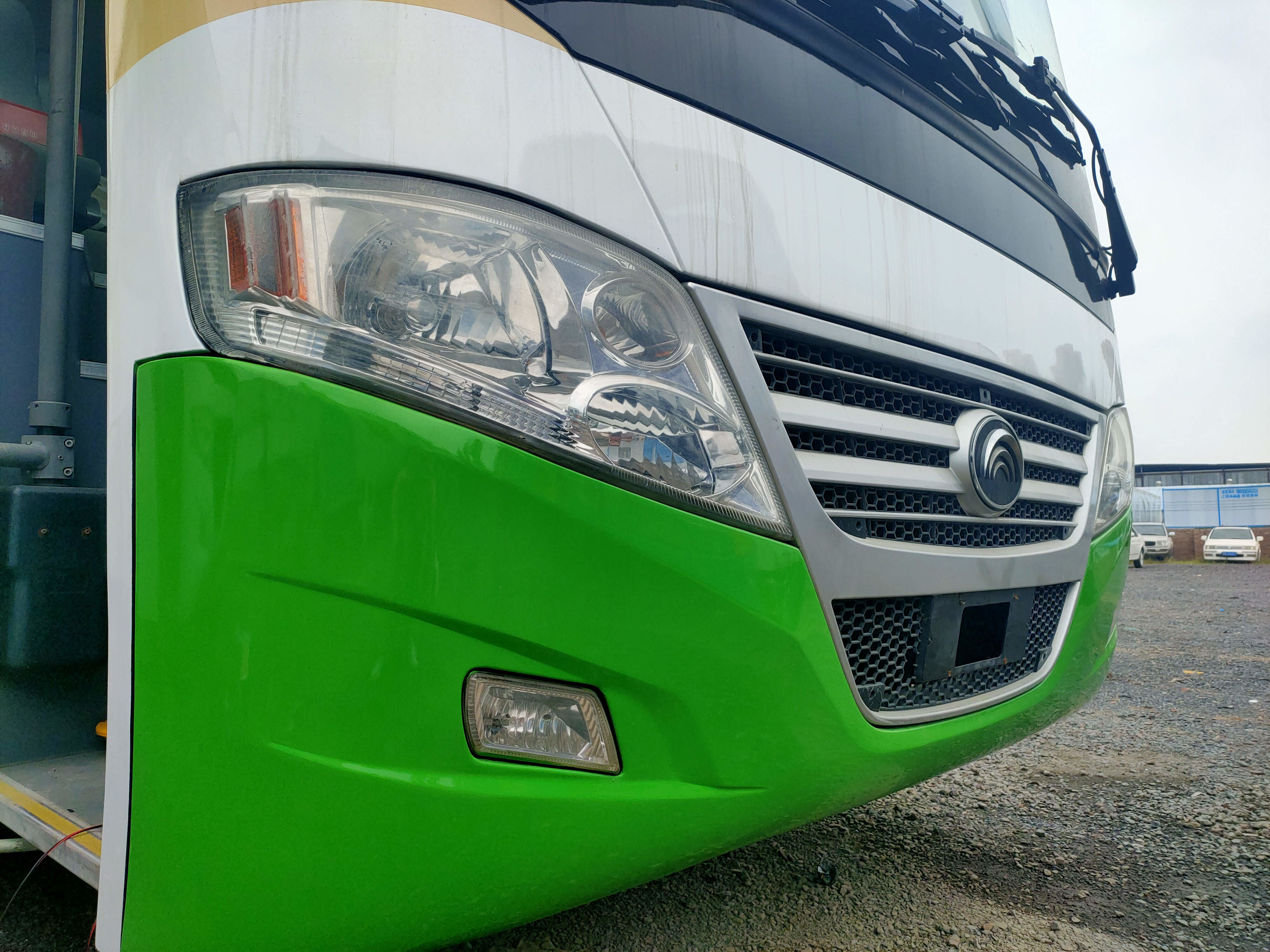 Used Yutong Front Engine Bus Lhd/Rhd Plate Spring Suspension passenger Bus 53 Seats Zk6112d