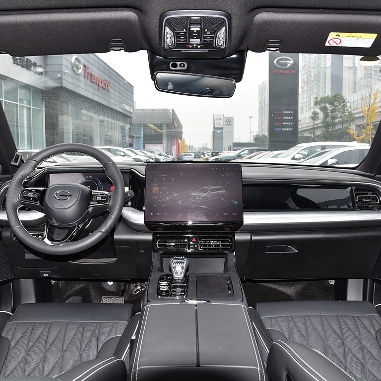 2023 Trumpchi GS8 E9 Vehicle 0km Used 2.0TGDI 4WD Luxury Trumpchi GS8 Automobiles 2024 4980*1950*1780 Max torque 400Nm
