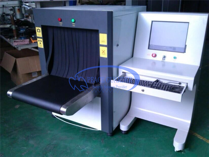 Middle Size Checked Baggage X Ray Machine In Airport , X-Ray Bottom Shine Detecting With Sounds Alarm