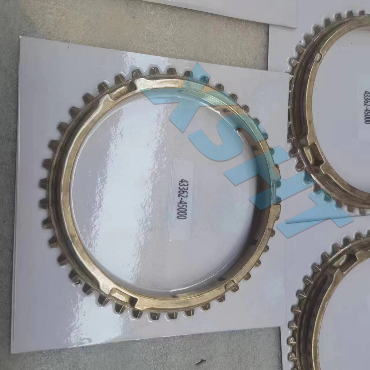 MITSUBISHI 4D30T Manual Gearbox Synchronizer Ring Assembly 43362-45000 for Hyundai Car