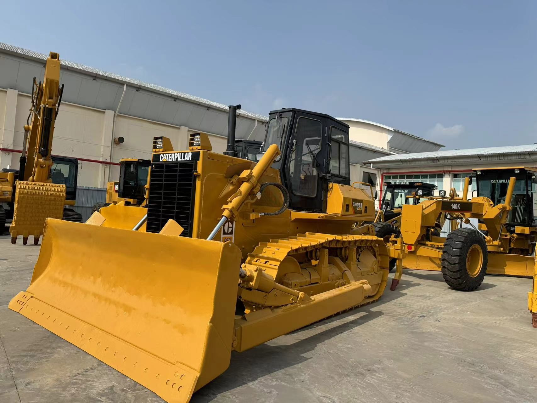 Used CAT D7G Bulldozer For Sale Used CAT Dozer D6H Used Caterpillar D6H D6T D6D D6G D6M D6R Bulldozer