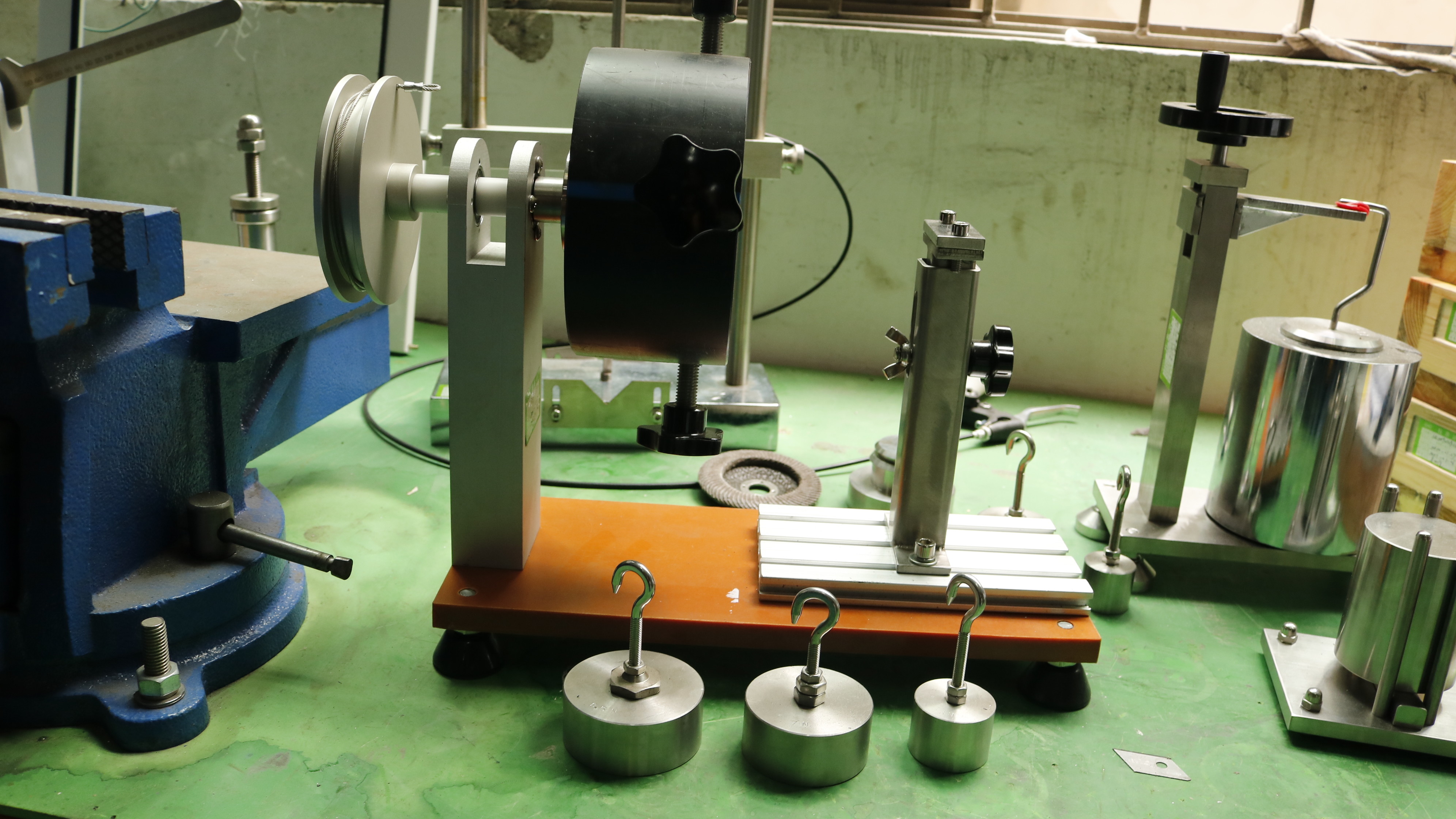 Flexible Cable Torque Test Machine FCT-1 IEC60884 1 Clause 23.2