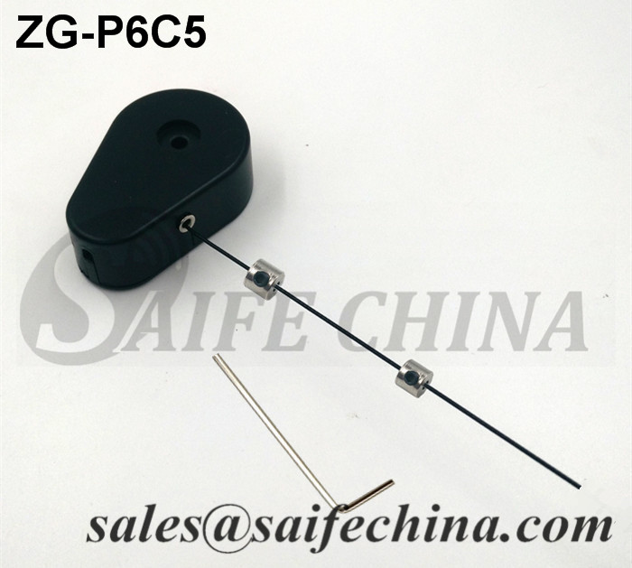 Retractable Cable Display 