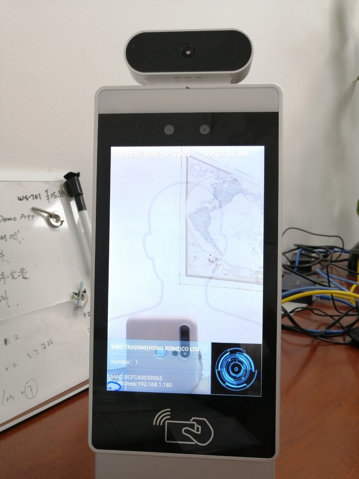 8 Inch Facial Recognition Android No Contact Kiosk 800*1280 LCD Monitor