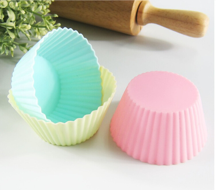 Home Made DIY Silicone Cupcake Molds Round Reusable For Muffin Baking