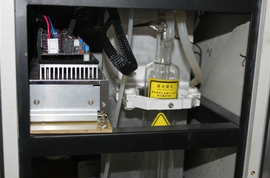 Fractional CO2 laser tube for skin resurfacing with RF pipe , glass pipe